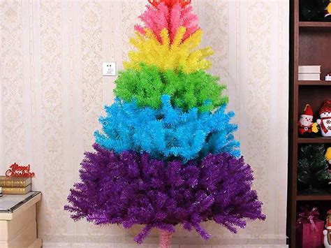 are fake christmas trees tacky